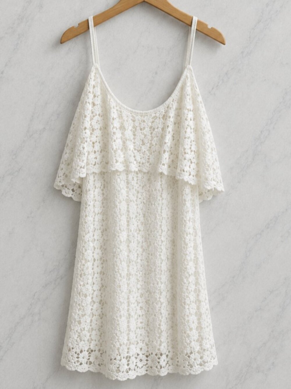 Forever 21 Womens Medium Dress White Lace Overlay Cold Shoulder Mini Dress - Picture 4 of 11